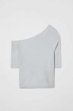 Пуловер женский #2